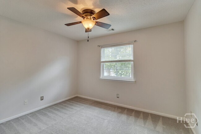 Building Photo - 119 Cherryfield Ln