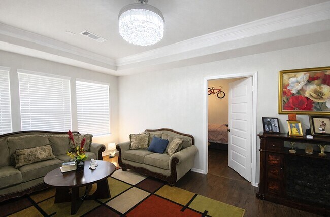 Building Photo - 6911 Twilight Elm Trace