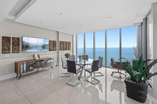 Building Photo - 6899 Collins Ave