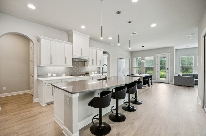 Building Photo - 4871 Lockwood Dr