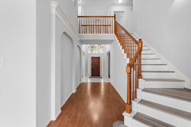 Building Photo - 3914 Clarestone Dr