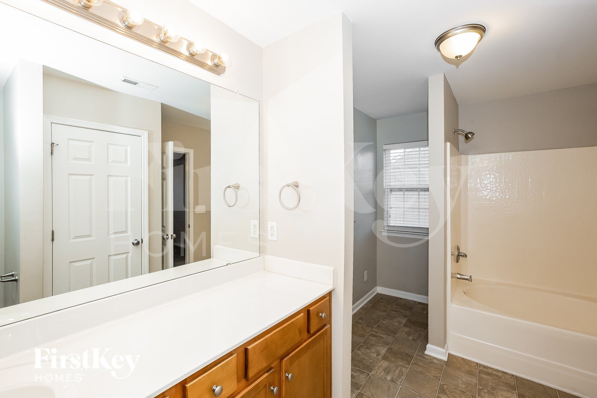 Building Photo - 11101 Dulin Creek Blvd