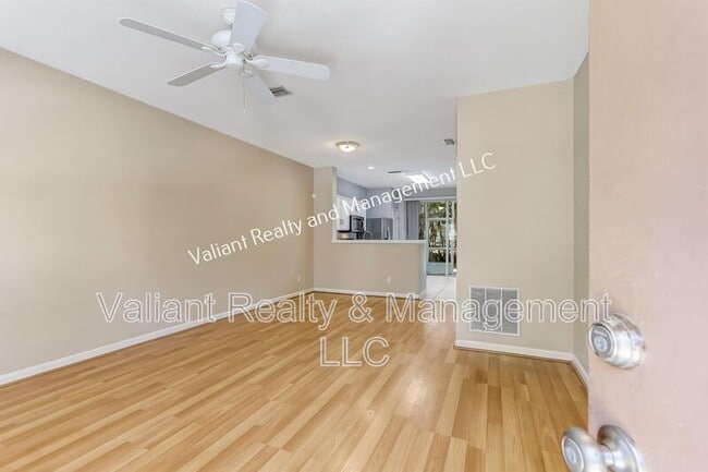 Building Photo - 3532 Lone Tree Ln