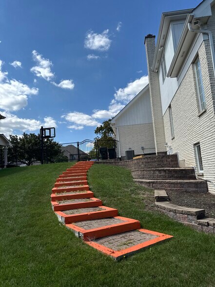 Building Photo - 4871 Boulder Ln
