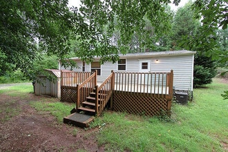Building Photo - Temple GA - Paulding County - 3 bedrooms/2 baths $1350.00/month