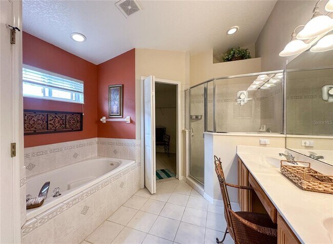 Building Photo - 1139 Hawkslade Ct