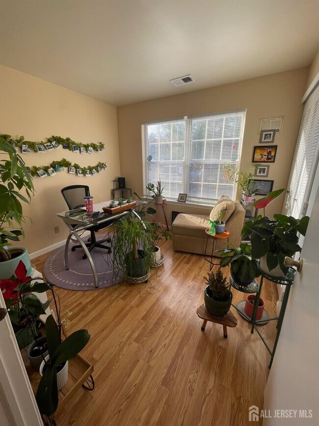 Building Photo - 14 Coral Tree Ct