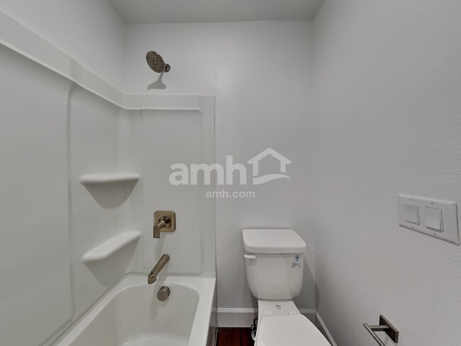 Building Photo - 15091 West 82nd Place