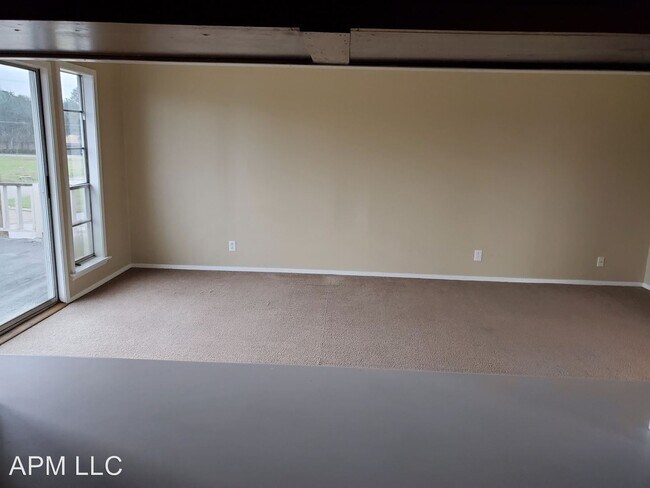 Building Photo - 3204 Cameron St
