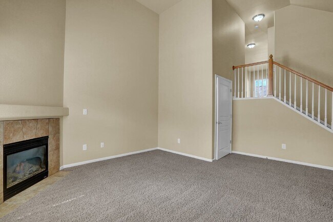 Building Photo - 5647 Celtic Cross Grove