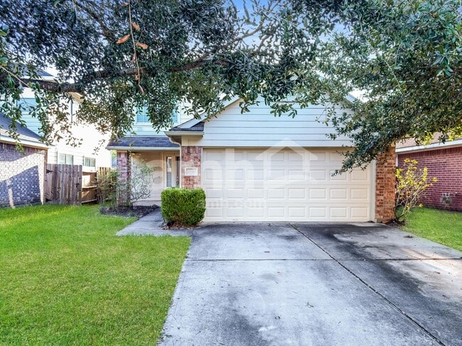 Building Photo - 33226 Cottonwood Bend
