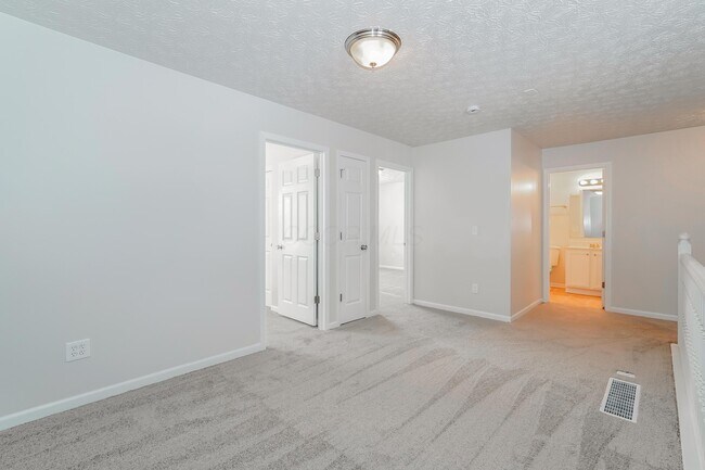 Building Photo - 5739 Stonepath Dr