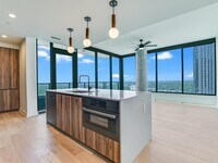 Building Photo - 84 East Ave