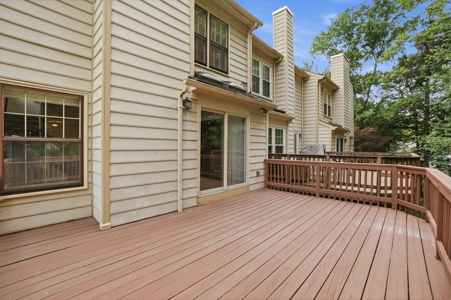 Building Photo - 12327 Sour Cherry Way