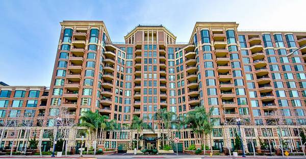 Building Photo - 500 W Harbor Dr