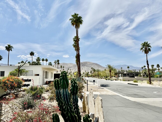 Building Photo - 73607 18th Fairway Ln