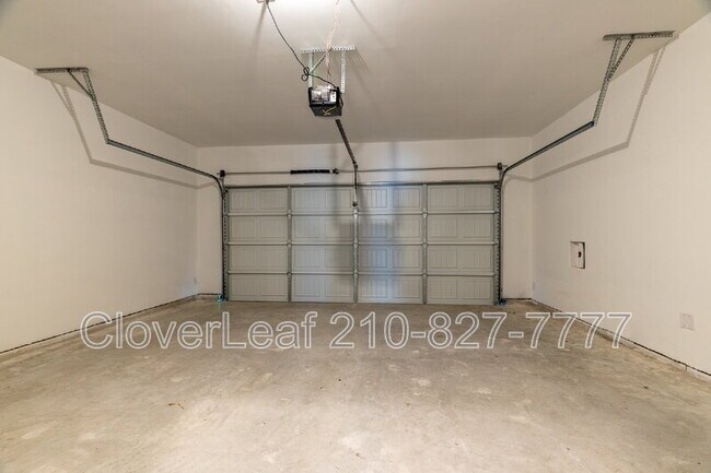 Building Photo - 4139 Trail de Paris