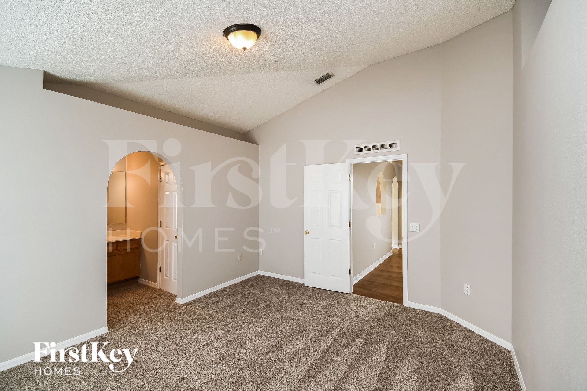 Building Photo - 6913 Playpark Trail