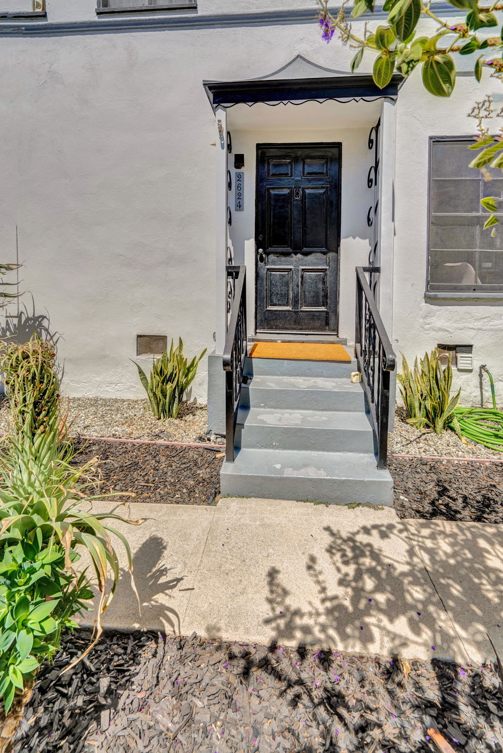 Building Photo - 2624 7th Ave