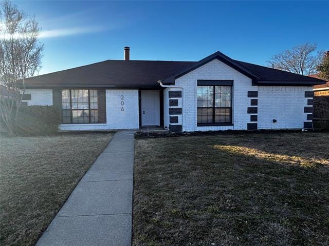 Building Photo - 206 N Alder Dr