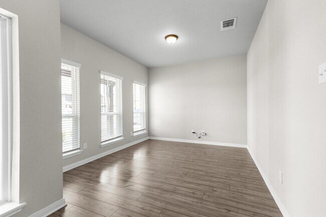 Building Photo - 7005 McGregor Lp
