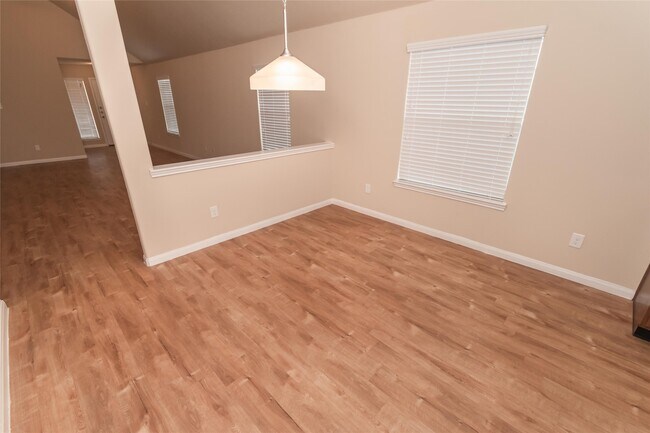 Building Photo - 2424 W Werrington Way