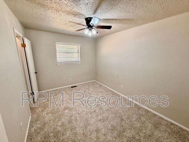 Building Photo - 1208 Beano Bend