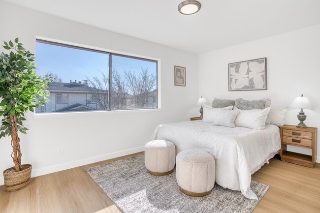 Building Photo - 258 Ventura Ave