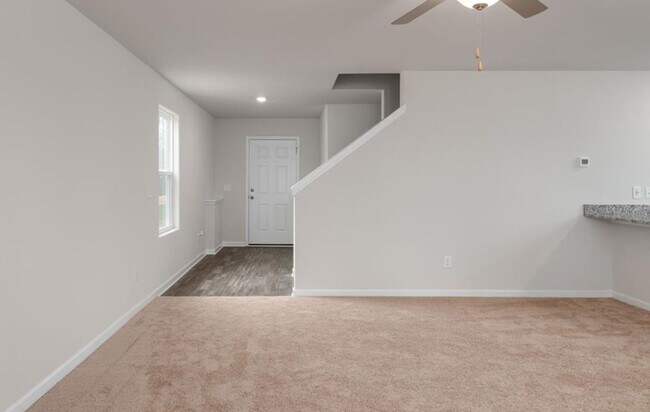 Building Photo - 4725 Hazelburn Dr