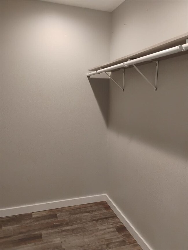 Building Photo - 103 Laurel Ridge