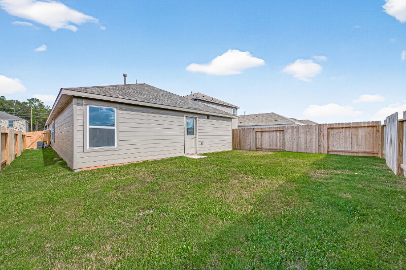 Building Photo - 14856 N Ascot Bnd Cir