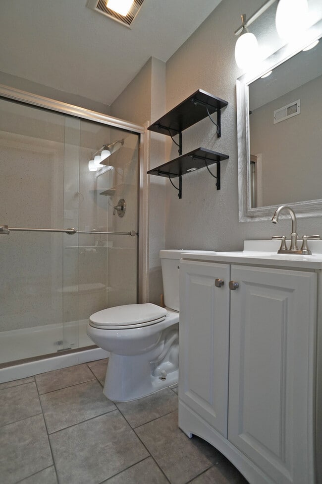 Building Photo - Beautiful home in Rancho Cordova!