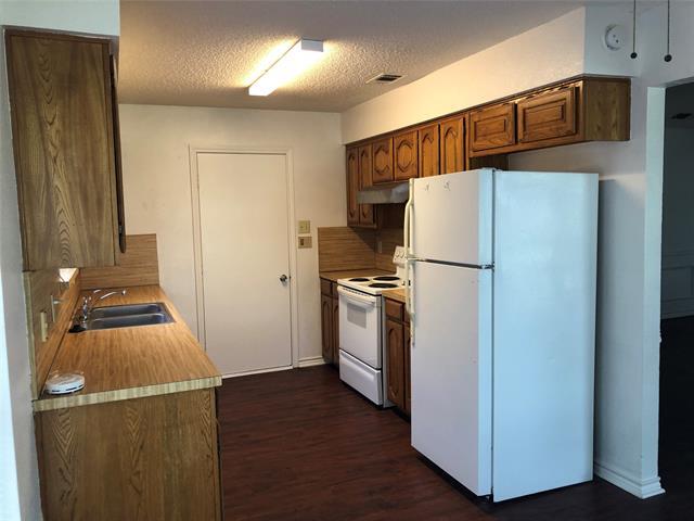 Building Photo - 2003 Glenn Ln