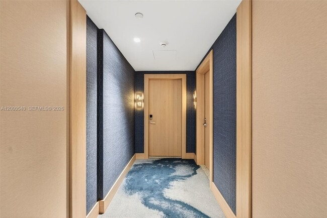 Building Photo - 90 SW 3rd St