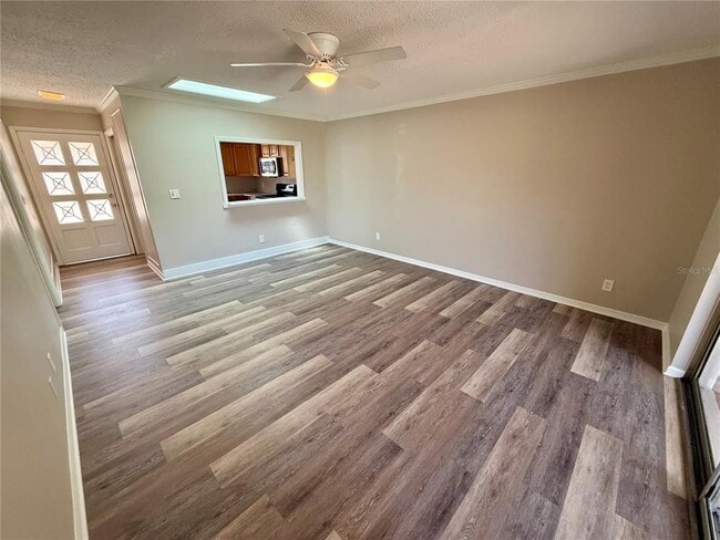 Building Photo - 2403 Aspinwall St