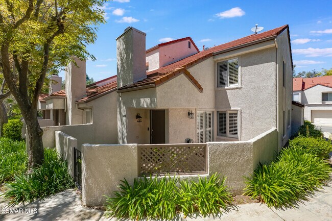 Building Photo - 408 Via Colinas