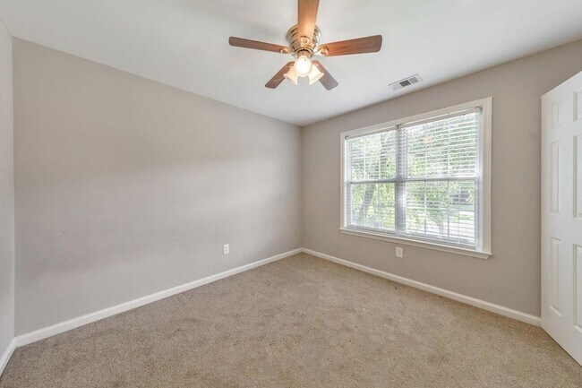 Building Photo - 2173 Jockey Hollow Dr NW