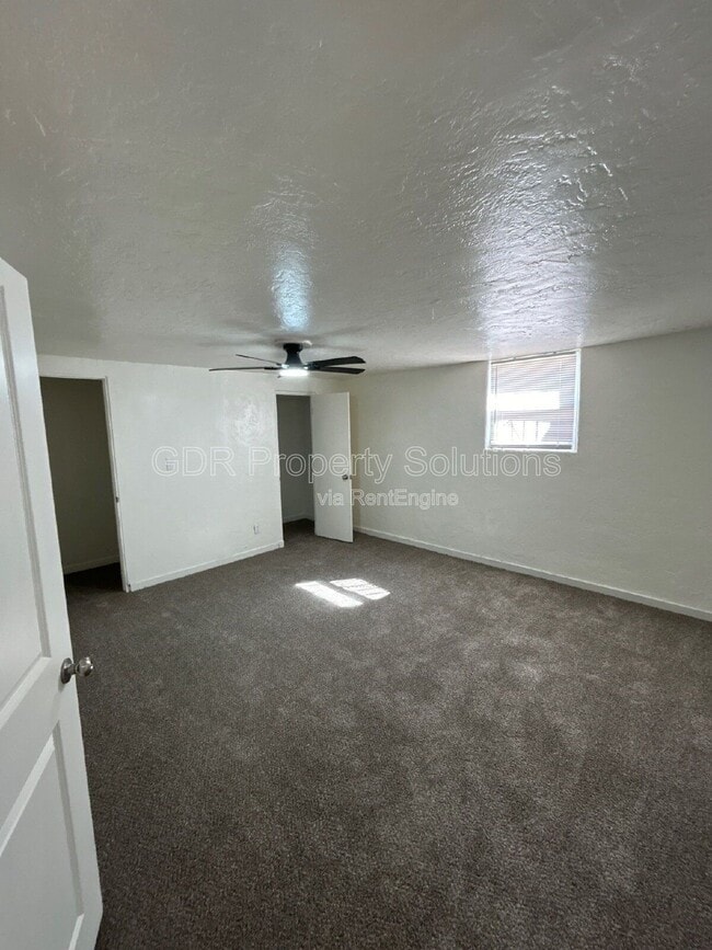 Building Photo - 3219 Burton Ave SE