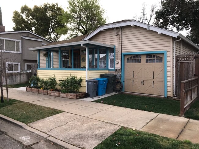 Primary Photo - 412 11th St