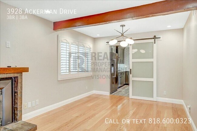 Building Photo - 3928 Ackerman Dr