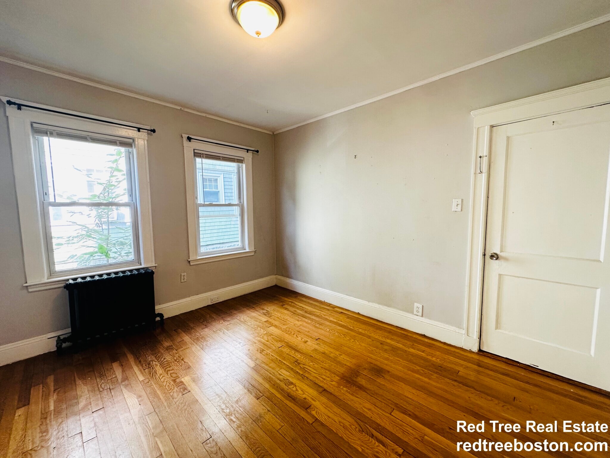 Building Photo - 12 Saint Peter St