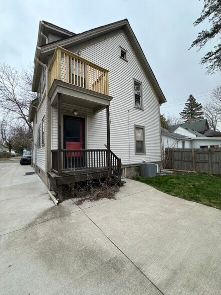 back of home - 829 Miller Ave