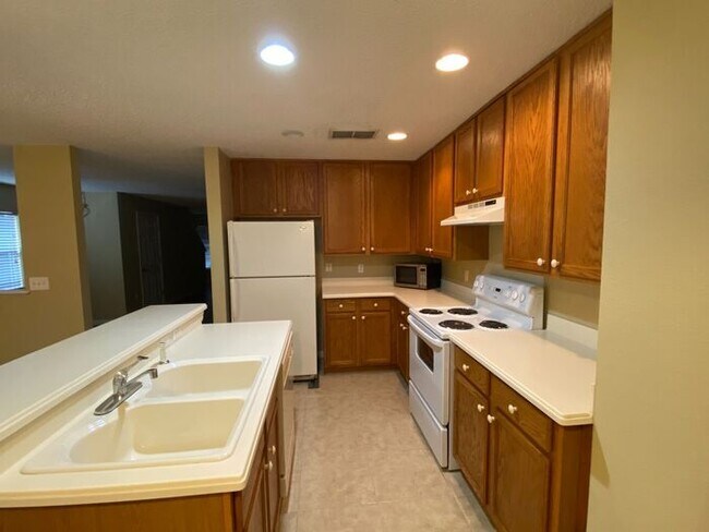 Building Photo - 5021 Ashford Falls Ln