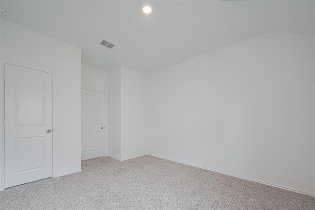 Building Photo - 27306 Sunterra Village Dr