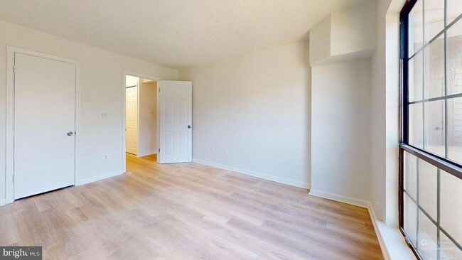 Building Photo - 6955 Mary Caroline Cir