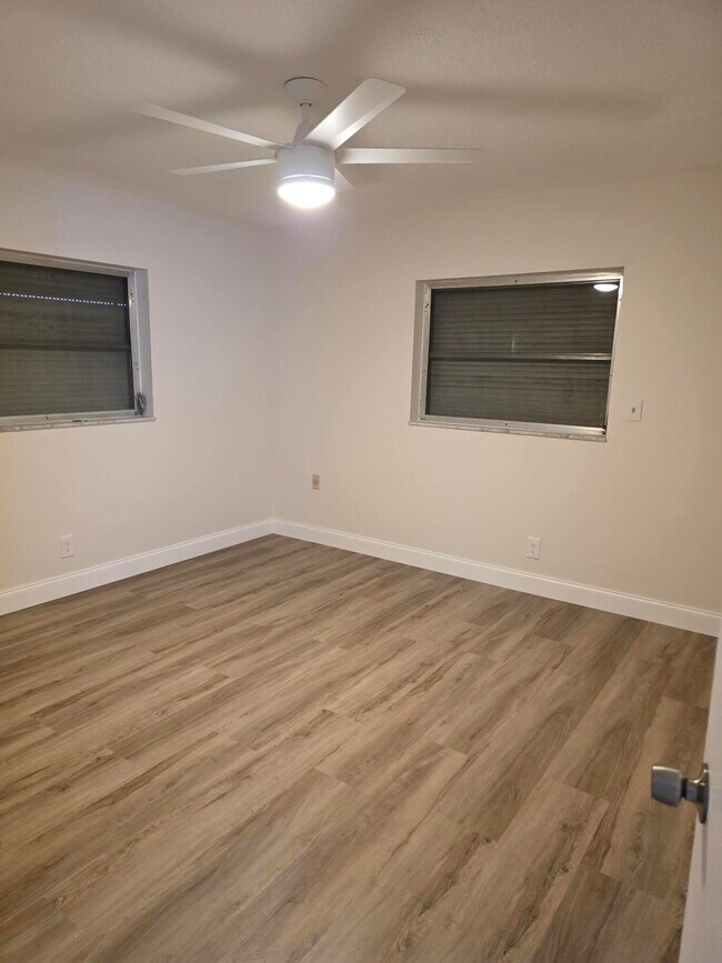 Building Photo - 14243 El Clavel Way