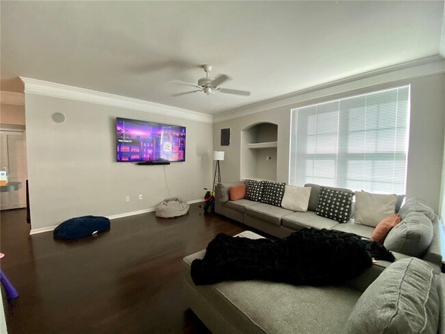 Building Photo - 3432 Westchester Square Blvd