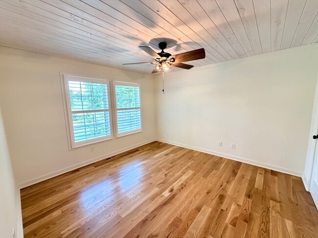Building Photo - Renovated Ranch in Oconee County