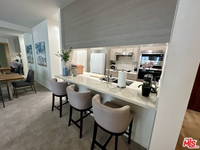 Building Photo - 515 Ocean Ave