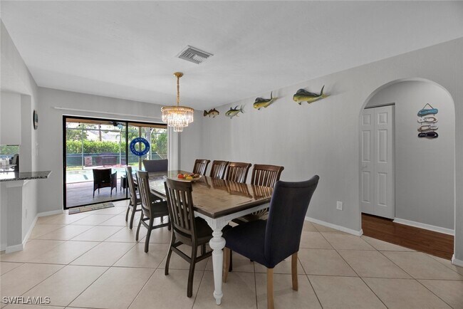 Building Photo - 3055 Round Table Ct